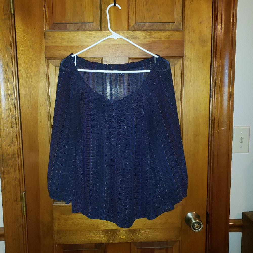 American Eagle top
